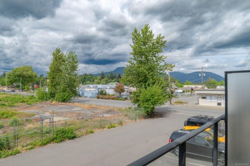 #206-5822 Garden St, Duncan, BC - Outdoor With Balcony With View