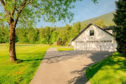 3775 Mountain Rd, Duncan, BC 
