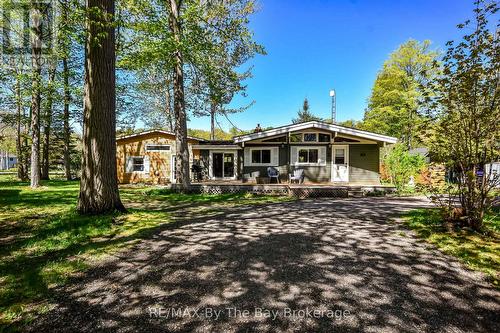22 Talon Trail, Tiny, ON - Outdoor With Deck Patio Veranda