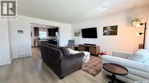 230 Veltkamp Lane, Saskatoon, SK - Indoor Photo Showing Living Room
