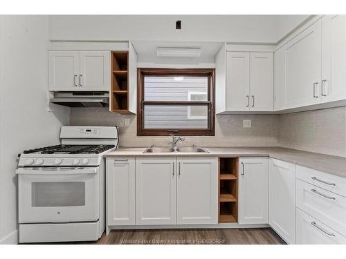 855 Hall Avenue, Windsor, ON 