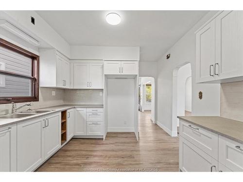 855 Hall Avenue, Windsor, ON 