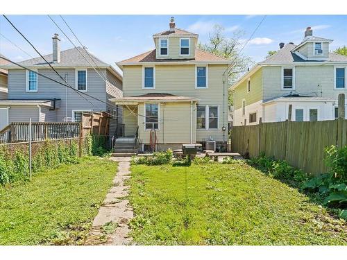 855 Hall Avenue, Windsor, ON 