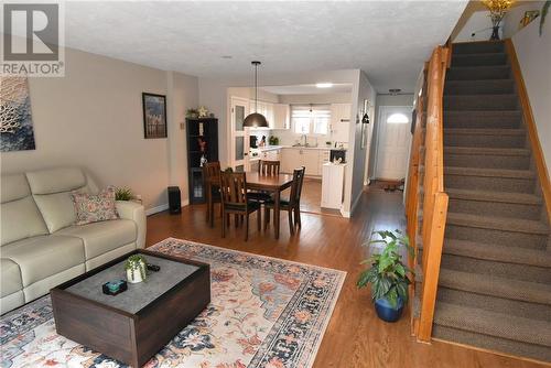 675 William Ave. Unit# 34, Sudbury, ON - Indoor Photo Showing Living Room
