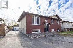 4460 Frost Avenue Hanmer, ON P3P 1C5