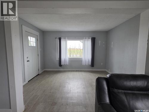 700 Railway Avenue, Dysart, SK - Indoor Photo Showing Other Room