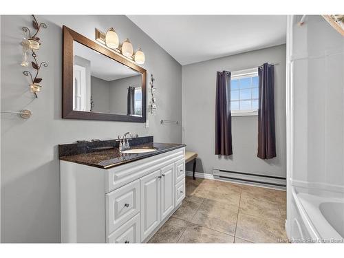 20 Adams Ave, Miramichi, NB 