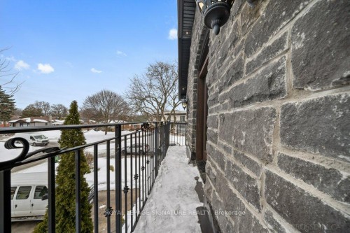 12 Willowhurst Crescent, Toronto, ON - Outdoor