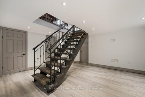 12 Willowhurst Crescent, Toronto, ON - Indoor Photo Showing Other Room