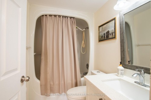 1604-7 Bishop Avenue, Toronto, ON - Indoor Photo Showing Bathroom