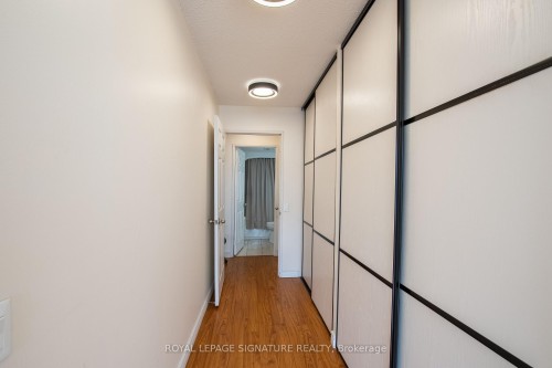 1604-7 Bishop Avenue, Toronto, ON - Indoor Photo Showing Other Room