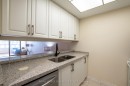 1604-7 Bishop Avenue, Toronto, ON  - Indoor Photo Showing Kitchen With Double Sink 