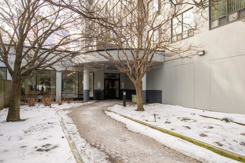 1604-7 Bishop Avenue, Toronto, ON - Outdoor