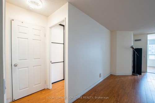 1604-7 Bishop Avenue, Toronto, ON - Indoor Photo Showing Other Room
