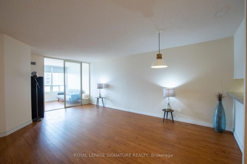 1604-7 Bishop Avenue, Toronto, ON - Indoor Photo Showing Other Room