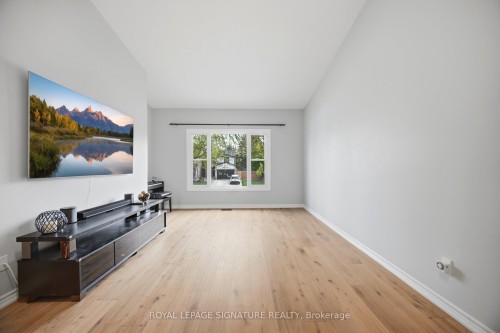 3453 Hannibal Road, Burlington, ON - Indoor