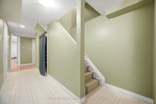 3453 Hannibal Road, Burlington, ON - Indoor Photo Showing Other Room