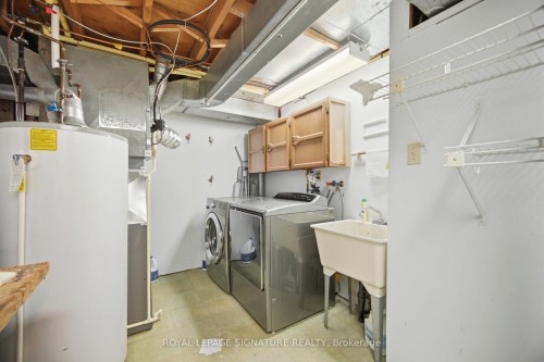 3453 Hannibal Road, Burlington, ON - Indoor Photo Showing Laundry Room