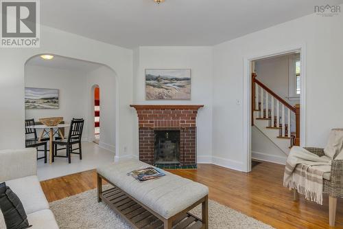 30 Main Avenue, Halifax, NS 