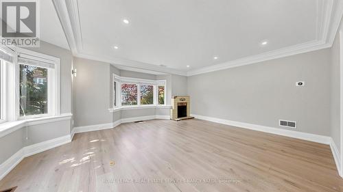 3 Oakwood Place, Hamilton, ON - Indoor