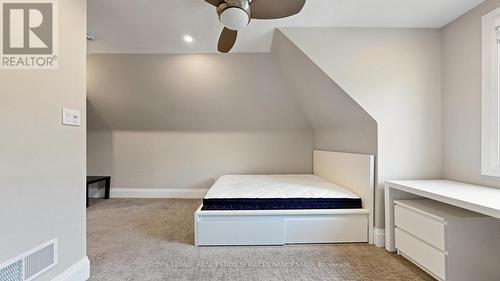 3 Oakwood Place, Hamilton, ON - Indoor