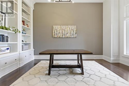 54 Bridle Path, Puslinch, ON - Indoor Photo Showing Other Room