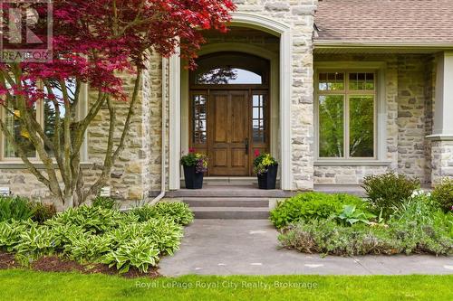 54 Bridle Path, Puslinch, ON - Outdoor