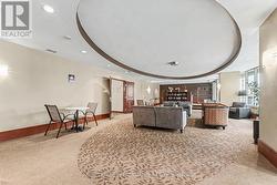 lounge and library - 