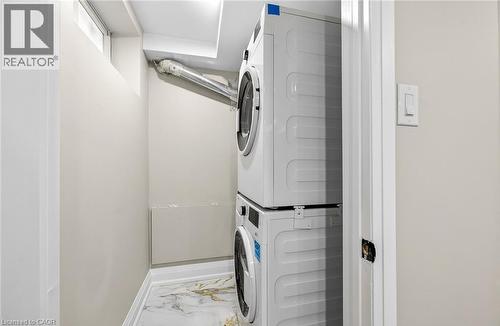 150 Brucedale Avenue E Unit# Lower, Hamilton, ON - Indoor Photo Showing Laundry Room