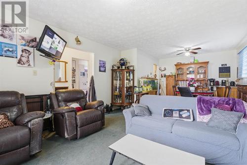 7 Schurm Ave, Blind River, ON - Indoor Photo Showing Living Room