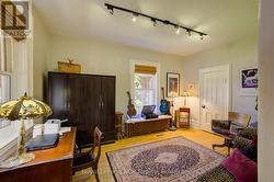Bedroom 1, Main Floor - 