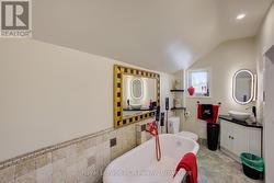 Ensuite - 