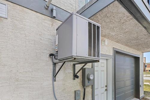 210 Main Street, Selkirk, MB - Outdoor With Exterior