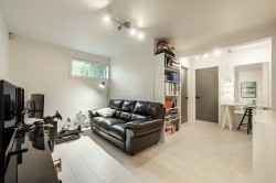 Family Room - 