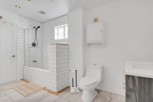Salle de bains - 38  - 38A Rue Lapointe, Saint-Lin/Laurentides, QC - Indoor Photo Showing Bathroom