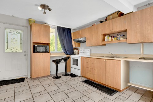 Logement - 38  - 38A Rue Lapointe, Saint-Lin/Laurentides, QC - Indoor Photo Showing Kitchen With Double Sink