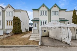8444 Rue Bellecombe Laval (Auteuil), QC H7H 2Z9