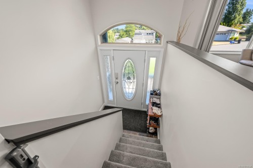 809 Willowcrest Rd, Campbell River, BC 
