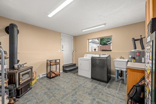 809 Willowcrest Rd, Campbell River, BC 