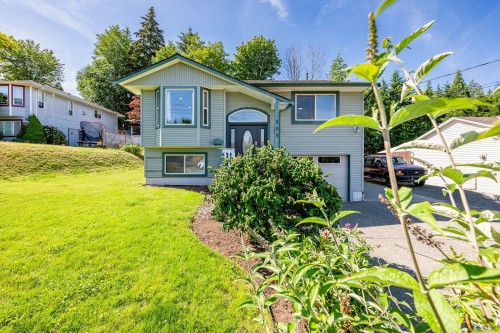 809 Willowcrest Rd, Campbell River, BC 