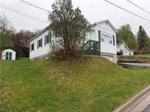 208 Ferguson St, Atholville, NB 