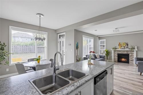 531 Grewal Pl, Nanaimo, BC 