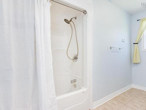 9039 10 Highway, Nictaux, NS 