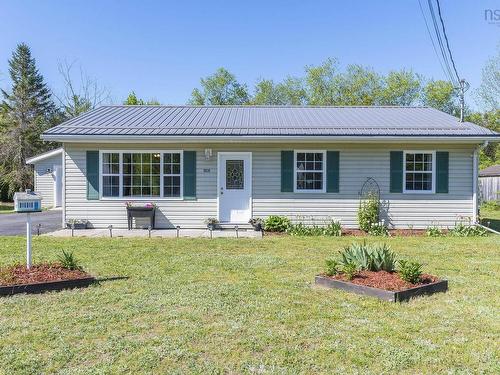 9039 10 Highway, Nictaux, NS 