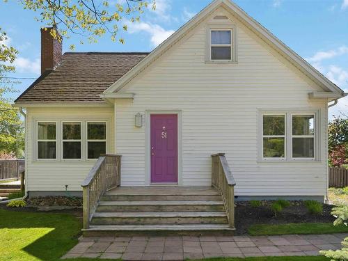 51 Hillside Avenue, Kentville, NS 