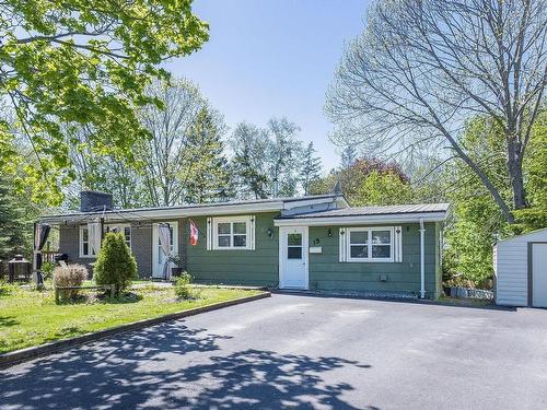 15 Maxwell Place  Kentville, NS B4N 1A4