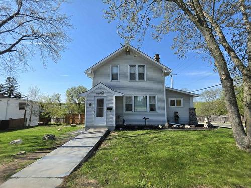 401 Third Street South  Kenora, ON P9N 1J2