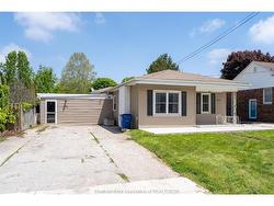 363 Lacroix Street Chatham, ON N7M 2W4