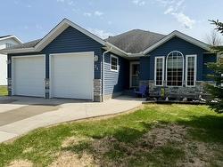 24 Clearwater Crescent Dryden, ON P8N 3H9