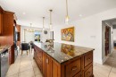 Cuisine - 280 Rue Kennebec, Dollard-Des-Ormeaux, QC  - Indoor Photo Showing Kitchen With Upgraded Kitchen 